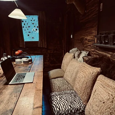 Warm And Stylish Boutique L'etoile De Savoie Dağ evi Abondance